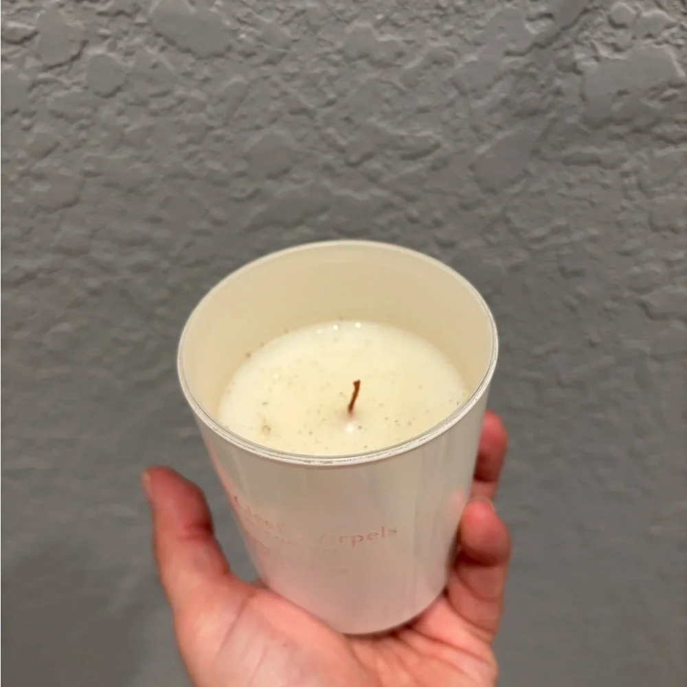 Van Cleef & Arpels candle